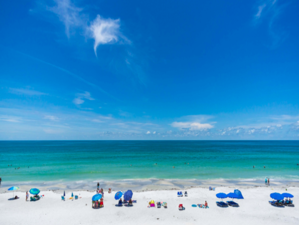 Spacious 2-Bedroom Condo in Indian Shores