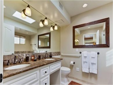 Master Bathroom with Dual Vanity Master Bathroom with Dual Vanity