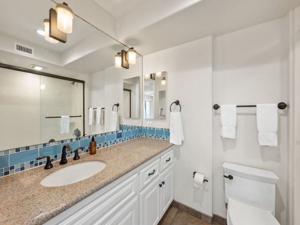 Spectacular Beachfront Rental on the Boardwalk!