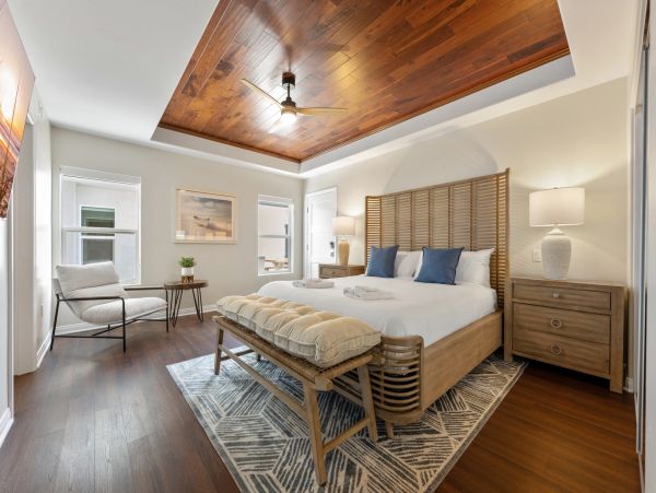 Spectacular Beachfront Rental on the Boardwalk!