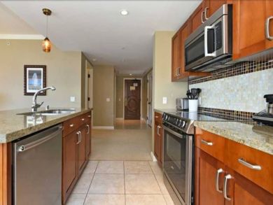 Luxury  2 Bedroom Rental with Full Ocean Views Kaanapali