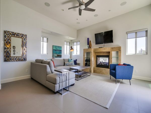 Three Bedroom Mission Beach Rental One House Back from Beach