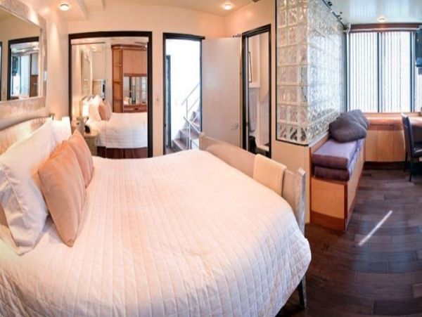 Luxury Vacation San Diego Beach Home 3 Bedrooms Sleeps 12