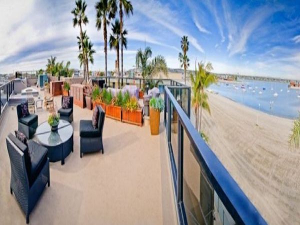 Luxury Vacation San Diego Beach Home 3 Bedrooms Sleeps 12
