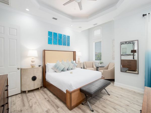 Luxury Six Bedroom Rental Across from the Best Beach