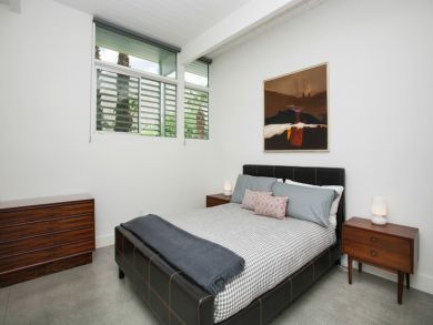 Queen Bed in Third Bedroom