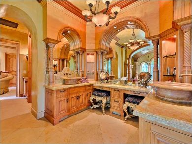 Bathroom with His & Her Sinks Bathroom with His & Her Sinks