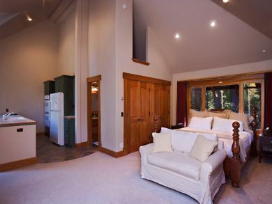King Bedroom with Kitchenette