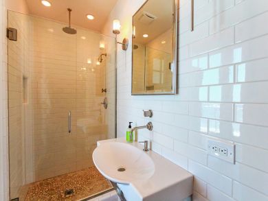 Bathroom with Walk-in Shower Bathroom with Walk-in Shower