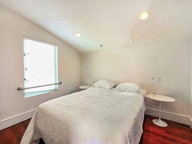 Third Bedroom has Queen Bed Third Bedroom has Queen Bed