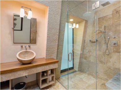 Bathroom with Walk-in Shower