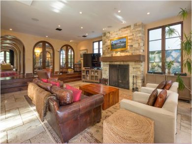 Open Living Area