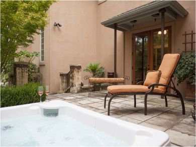 Outdoor Hot Tub