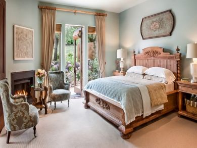Spacious Bedroom
