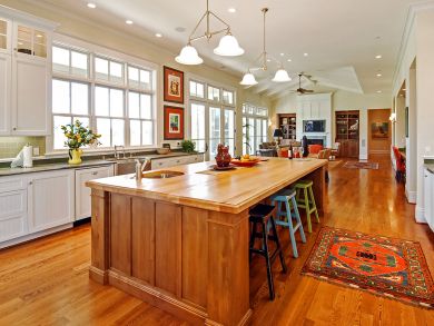 Kitchen iwth Maple-Top Breakfast Bar