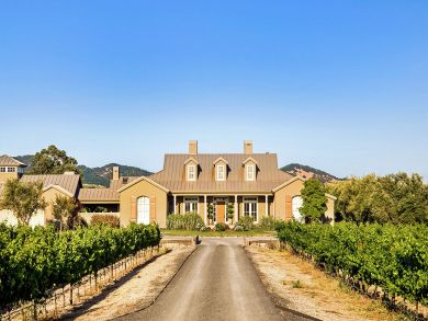Contemporary Plantation-Style Home in Sonoma, California