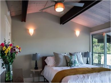 Bedroom 4 with King Bed