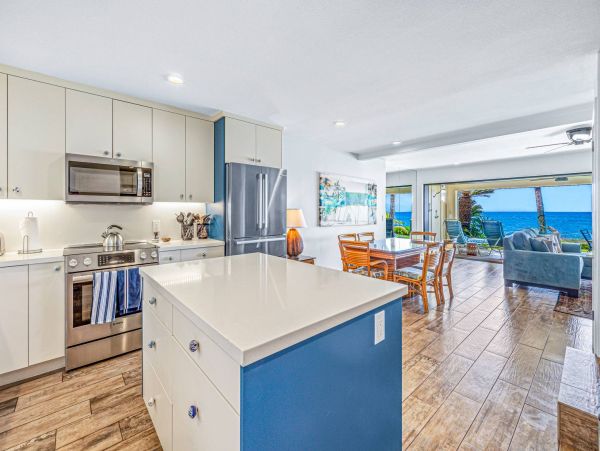Puamana Vacation Town Home Sleeps Six Guests Ocean Views