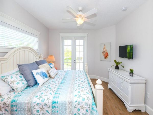 Five Bedroom Rental on the North End of Anna Maria Island
