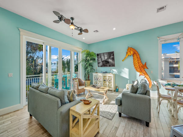 Anna Maria Island Luxury Pool Vacation Home Available Today!