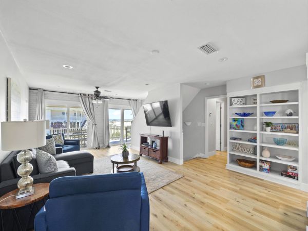 Pensacola Beach Five Bedroom Vacation Pool Home Sleeps 23