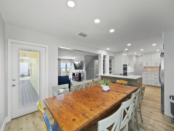Pensacola Beach Five Bedroom Vacation Pool Home Sleeps 23