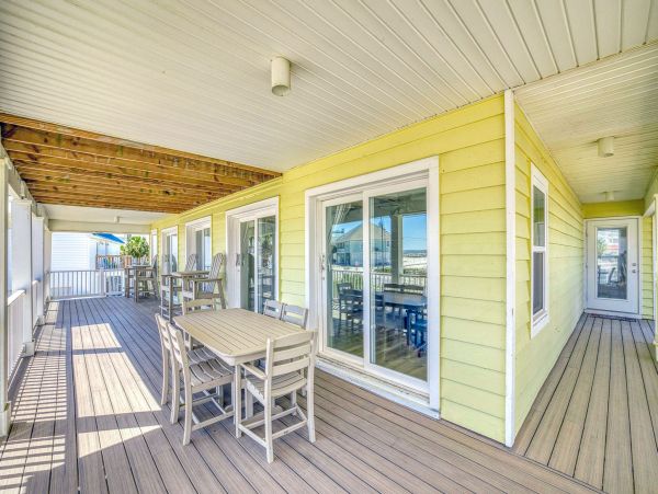 Pensacola Beach Five Bedroom Vacation Pool Home Sleeps 23