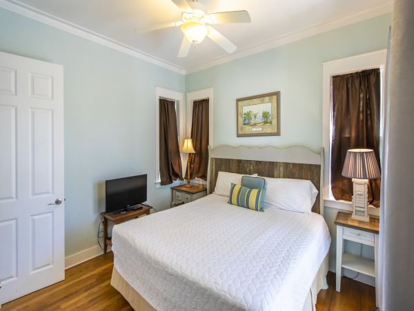 4 Bedroom Home in Santa Rosa Beach with Super Posh Location