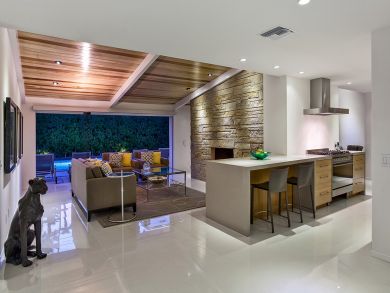 Kitchen & Living Area