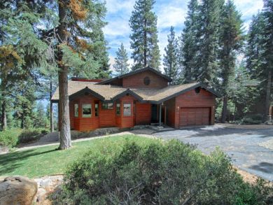 Luxury Home with Lake Views in Carnelian Bay, California Luxury Home with Lake Views in Carnelian Bay, California