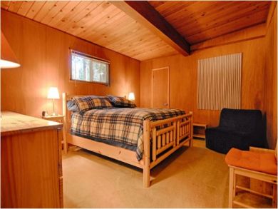 KIng Bed & Single Futon in Bedroom 1 KIng Bed & Single Futon in Bedroom 1