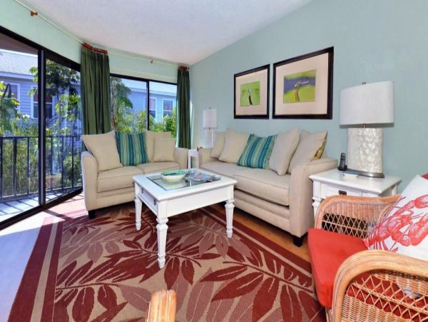 Lovely Two Bedroom Vacation Condo in Holmes Beach