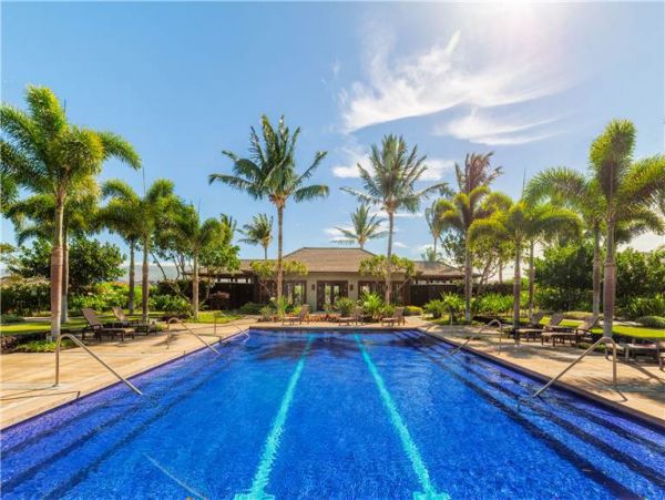 Kona Luxury Three Bedroom Vacation Rental - Golf Course View