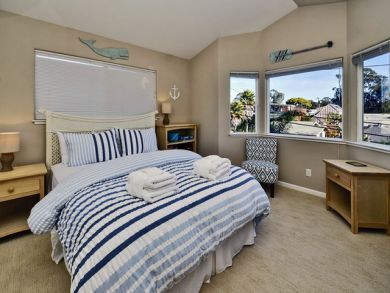 Queen Bed in Second Bedroom