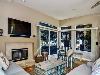 Fireplace & Flat Screen TV in Living Area