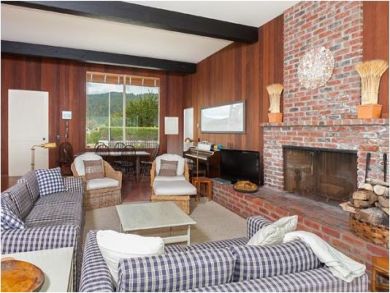 Living & Dining Area