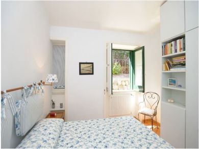 Bedroom Five - Queen Bed