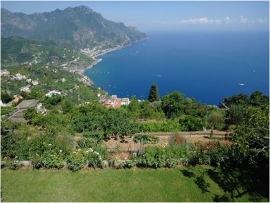Coastline & Mountains View