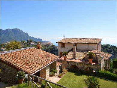 Attractive Old-World-Style Villa with Spectacular Views in Scala, Salerno, Italy