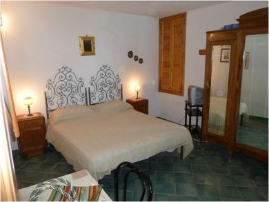 Bedroom Four - Queen Bed