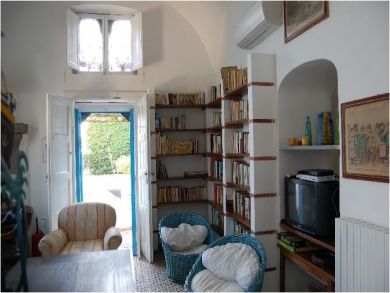 Sitting Area
