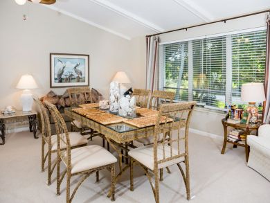 Sanibel Vacation Home Sleeps Eight Short Walk to the Beach