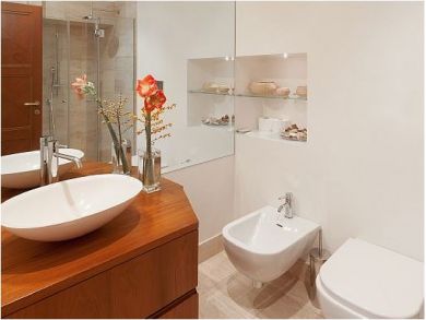 Modern Bathroom