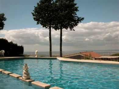 Ocean View Vacation Villa in Tivoli, Rome, Italy Ocean View Vacation Villa in Tivoli, Rome, Italy