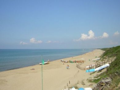 Wide Sandy Beach Wide Sandy Beach
