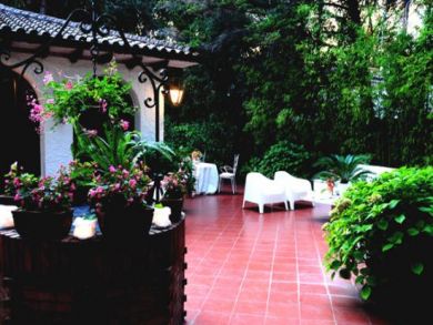 Outside Seating Area Outside Seating Area