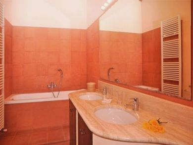 Bathroom with Tub & Shower