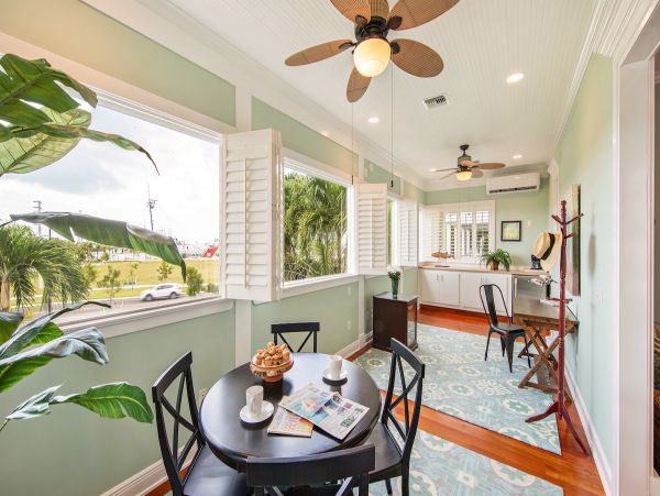The Florida Keys Luxury 3-Story Home & Guest House - Private Pool & Exclusive Amenities