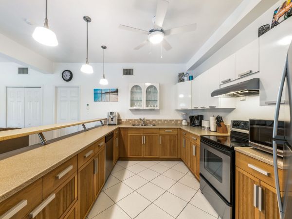 Cayman Island Vacation Condo Two Bedroom