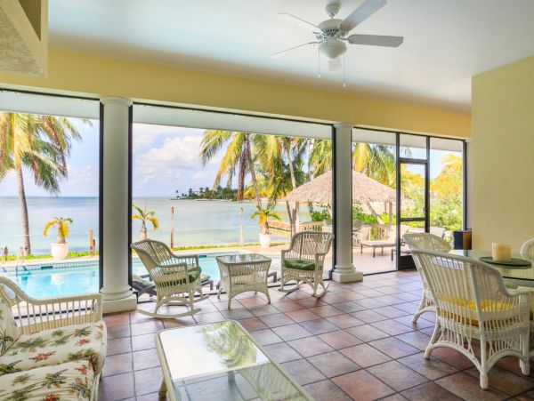 Grand Cayman Vacation Rentals - Cayman Kai Beachfront Villa